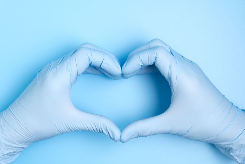 RGUs-Radiation-Centers-doctor-hands-making-a-heart--1024x683